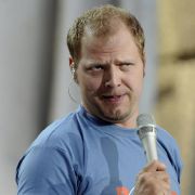 ... nämlich Mario Barth. Der machte seine Werbung ganz im Stil seines Comedy-Programms ... nämlich Mario Barth. Der machte seine Werbung ganz im Stil seines Comedy-Programms