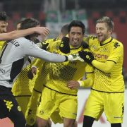 Lucas Barrios (2. von rechts) Lucas Barrios (2. von rechts)