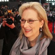 Auch Meryl Streep darf 2012 auf einen Oscar für ihre Rolle in The Iron Lady hoffen. Im Gegensatz zu Glenn Close hat sie aber vorher schon ein paar Goldstatuen abgestaubt. Auch Meryl Streep darf 2012 auf einen Oscar für ihre Rolle in The Iron Lady hoffen. Im Gegensatz zu Glenn Close hat sie aber vorher schon ein paar Goldstatuen abgestaubt.