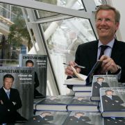 Wenn Sie eher geisteswissenschaftlich talentiert sind, dann schreiben Sie doch ein Buch! Wenn Sie eher geisteswissenschaftlich talentiert sind, dann schreiben Sie doch ein Buch!