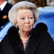 Prinz Friso, der mittlere Sohn von Königin Beatrix, wird im österreichischen Lech von einer Lawine verschüttet. Prinz Friso, der mittlere Sohn von Königin Beatrix, wird im österreichischen Lech von einer Lawine verschüttet.