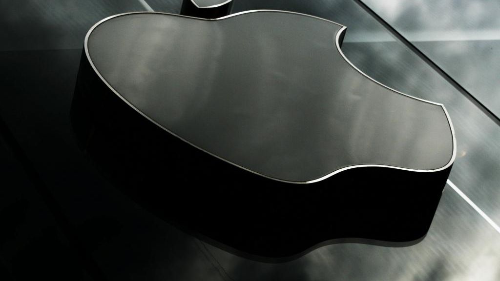 Im globalen Ranking der Wirtschaftsprüfungsgesellschaft Ernst & Young landet Computerriese Apple auf Platz eins. Das Unternehmen war Ende Juni 2012 546 Milliarden Dollar wert und damit das teuerste börsennotierte Unternehmen der Welt. (Foto)