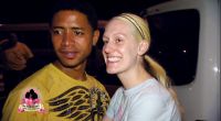Auch Kathi (24) und Dominikaner Jonathan (25) lernten sich im Urlaub kennen. Jetzt ist sie schwanger von ihm.