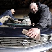 «Ich träumte, ich hätte mit dem neuen Opel Manta dem Champion den Grand Prix abgejagt.» «Ich träumte, ich hätte mit dem neuen Opel Manta dem Champion den Grand Prix abgejagt.»