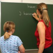 Zwei Lehrerinnen aus den USA verführten einen Schüler zum Gruppensex. Das hat Konsequenzen. (Symbolbild) Zwei Lehrerinnen aus den USA verführten einen Schüler zum Gruppensex. Das hat Konsequenzen. (Symbolbild)