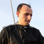 Während seiner Formel-1-Karriere hatte Robert Kubica viele Unfälle mit Glück fast schadlos überstanden. Ausgerechnet bei einem Rallye-Gastauftritt prallte der Pilot mit seinem Wagen gegen eine Kirchenmauer und wurde ins künstliche Koma versetzt. Während seiner Formel-1-Karriere hatte Robert Kubica viele Unfälle mit Glück fast schadlos überstanden. Ausgerechnet bei einem Rallye-Gastauftritt prallte der Pilot mit seinem Wagen gegen eine Kirchenmauer und wurde ins künstliche Koma versetzt.