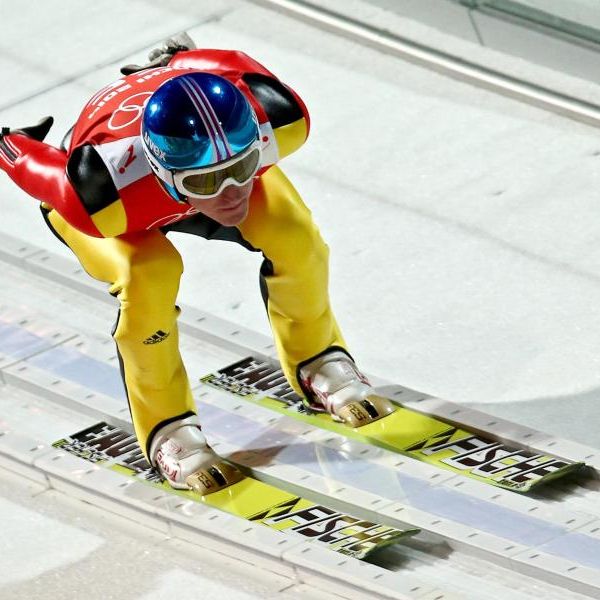 Mannschaftsspringen in Sotschi am 17. Februar live bei ARD ZDF Mannschaftsspringen in Sotschi am 17. Februar live bei ARD ZDF (Foto)
