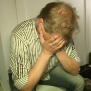 Jens Büchner hat einen schrecklichen Fehler begangen. Jens Büchner hat einen schrecklichen Fehler begangen.