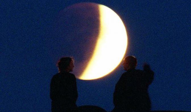 Himmelsereignisse, wie Mond- oder Sonnenfinsternissen, sorgen seit Anbeginn der Menschheit für Faszination, aber sie bieten auch genügend Raum für Aberglaube.