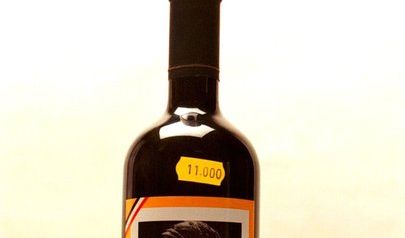 1997 verkauften geschäftsfreudige Weinhersteller Rotwein mit der Aufschrift «Führerwein - Schwarzer Tafelwein» im Adria-Badeort Jesolo für 11.000 Lire pro Flasche. (Foto)
