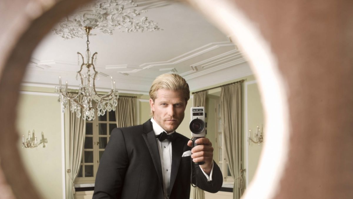Promi Big Brother 2014 Alle Infos Uber Kandidaten Teilnehmer