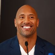 News.de-Redakteurin Susett Queisert traf Superstar Dwayne «The Rock» Johnson zum Interview in Berlin. News.de-Redakteurin Susett Queisert traf Superstar Dwayne «The Rock» Johnson zum Interview in Berlin.