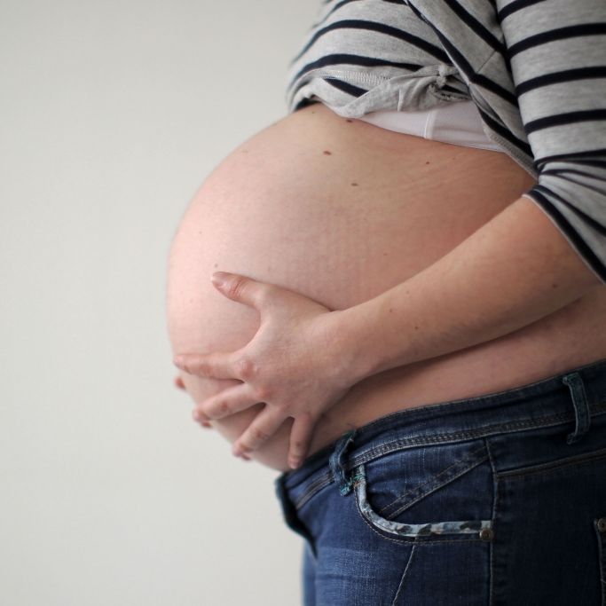 Mutter gebärt 69 Kinder in 27 Schwangerschaften (Foto)