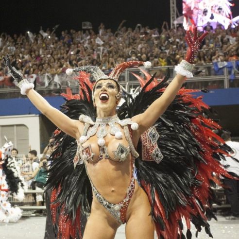 Ramba-Samba! So schrill und sexy ist Karneval in Brasilien Ramba-Samba! So schrill und sexy ist Karneval in Brasilien (Foto)