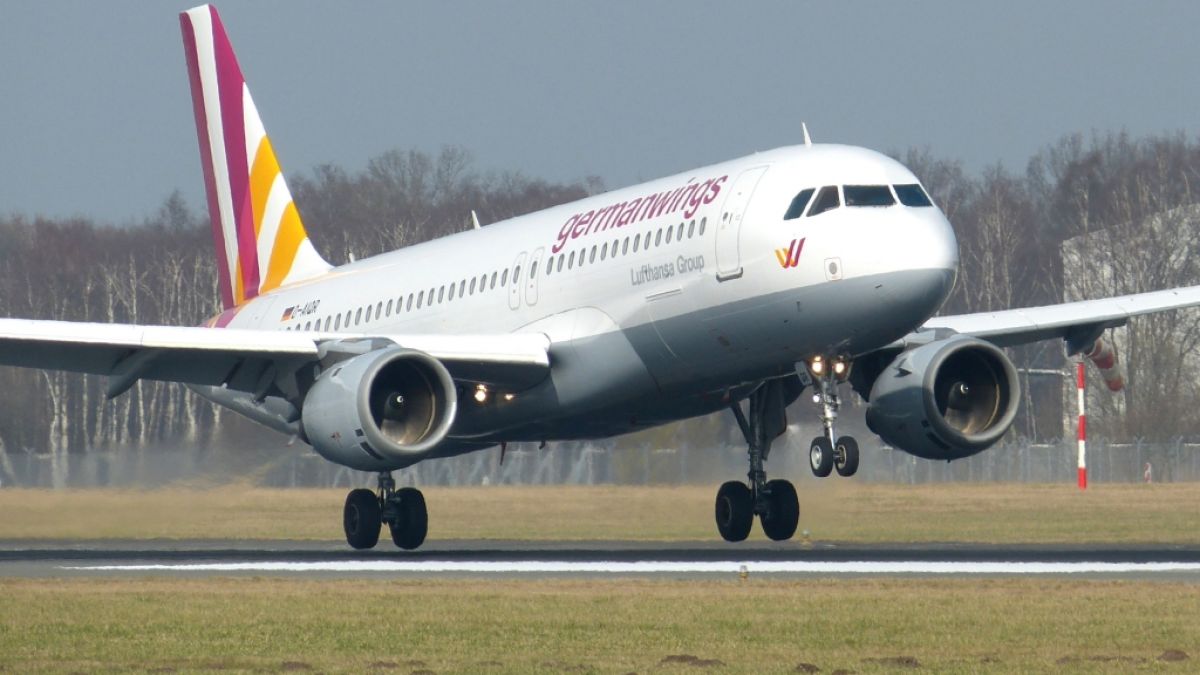 Beim Absturz einer Germanwings-Maschine auf dem Weg nach Düsseldorf sind in Südfrankreich wahrscheinlich alle 150 Menschen an Bord getötet worden. (Foto)