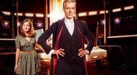 Im Jahr 2014 regenerierte sich der Doctor erneut - und ist ab der achten Staffel ein grummeliger Zeitgenosse mit schottischem Akzent, gespielt von Peter Capaldi. Als sein Companion tritt Clara Oswald (Jenna Coleman) in Erscheinung.