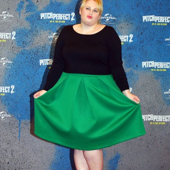 "Fat Amy" Rebel Wilson steht auf Jackie Chan "Fat Amy" Rebel Wilson steht auf Jackie Chan (Foto)