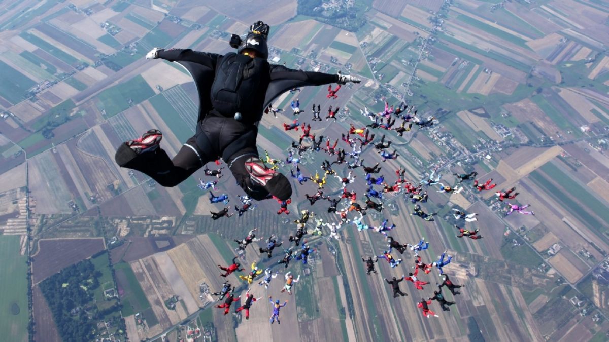 Skydiving-Festival in Polen. (Foto)