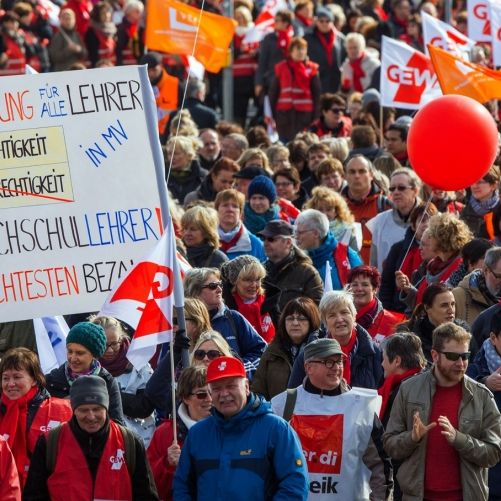 Stillstand im Land der fleißigen Arbeiter Stillstand im Land der fleißigen Arbeiter (Foto)