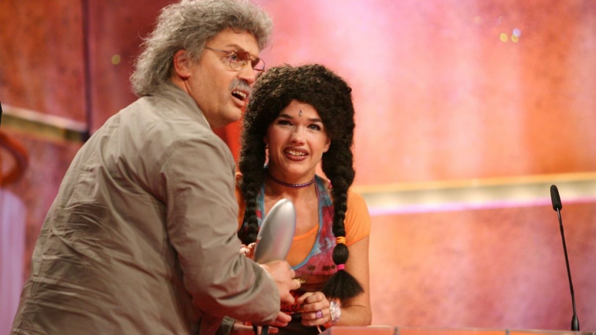 Hape Kerkeling als Horst Schlämmer und Anke Engelke alias Ricky beim Deutschen Comedy Preis 2006. (Foto)