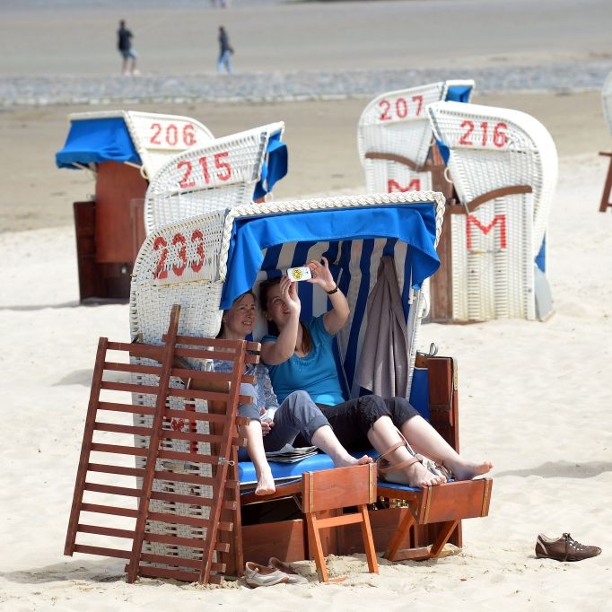 Wie Facebook und Twitter Einbrechern die Arbeit erleichtern Wie Facebook und Twitter Einbrechern die Arbeit erleichtern (Foto)