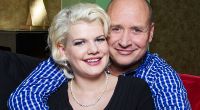 Melanie Müller und ihr Ehemann Mike Blümer sind verliebt wie eh und je. Im Januar 2015 zeigte RTL II die vierteilige Doku-Soap 
