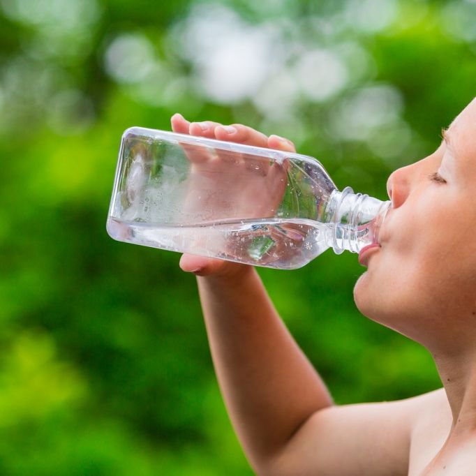Studie beweist: Zu viel Wasser macht krank