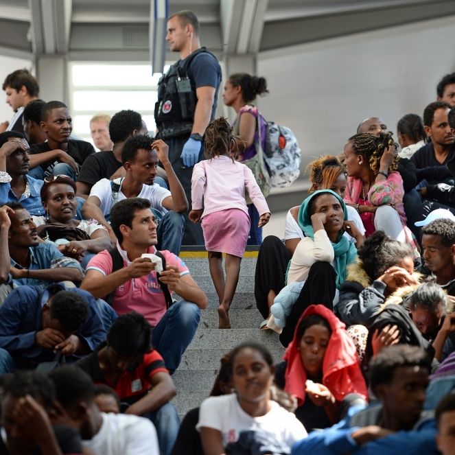 So viele Flüchtlinge strömen wirklich in die EU So viele Flüchtlinge strömen wirklich in die EU (Foto)