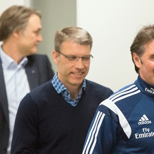 Rucksackgate und Pokal-Desaster: Das Netz lacht über den HSV Rucksackgate und Pokal-Desaster: Das Netz lacht über den HSV (Foto)
