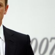 James Bond, der gefährliche Leinwandheld. James Bond, der gefährliche Leinwandheld.