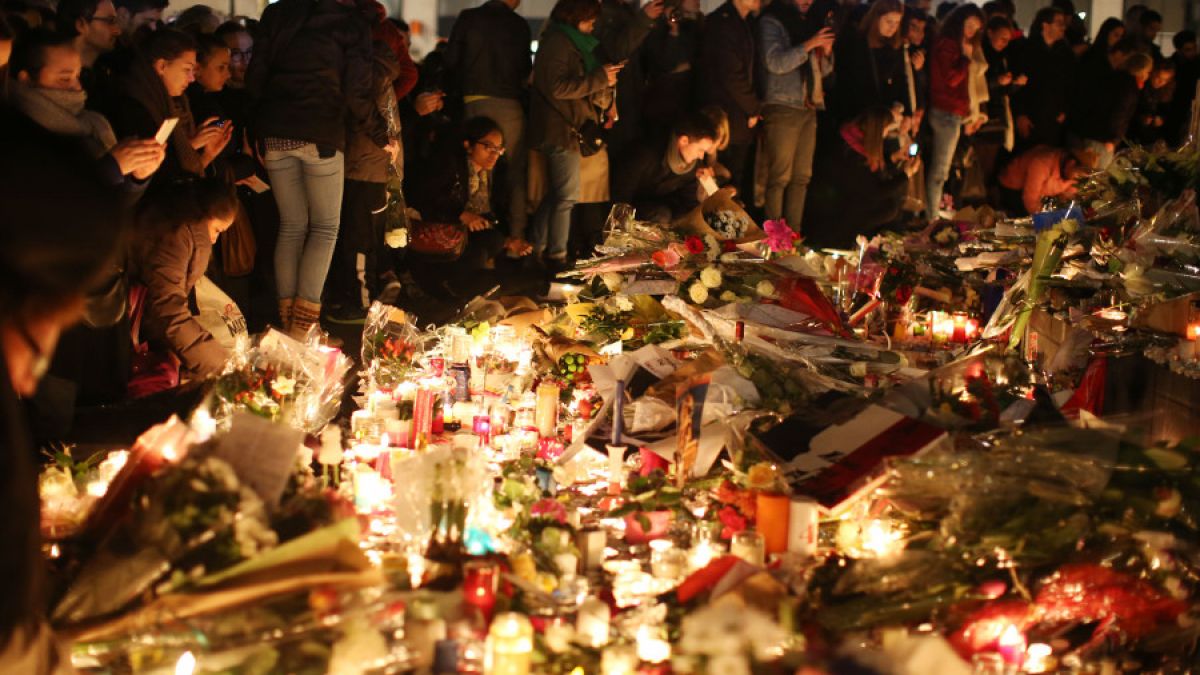 Unter den 132 Opfern, die bei den Terror-Anschlägen in Paris am 13. November 2015 ums Leben kamen, war auch mindestens ein Deutscher. (Foto)