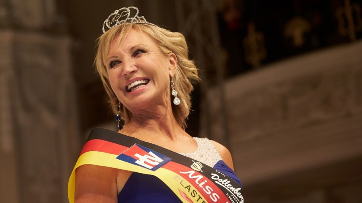 Die 56-jährige Martina Selke aus Friedrichsdorf gewinnt die Wahl zur Miss 50plus Germany 2016. (Foto)