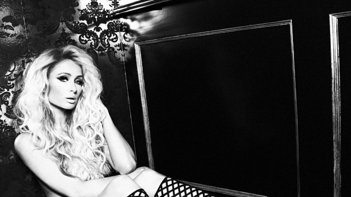So präsentiert Paris Hilton ihr neues Album. (Foto)