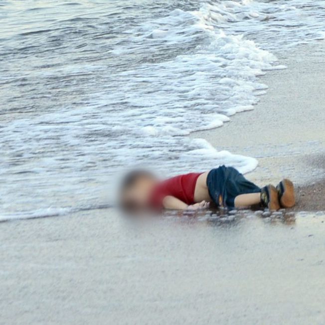 Die traurigsten News des Jahres 2015 Die traurigsten News des Jahres 2015 (Foto)