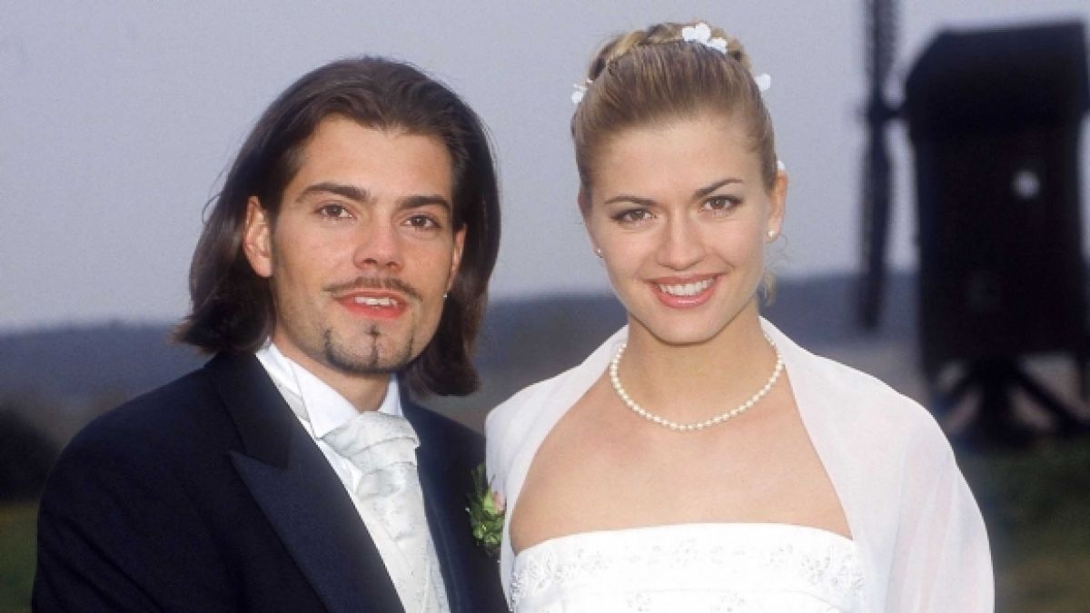 In Folge 2500 heiratete Leon Moreno (Daniel Fehlow) Cora Hinze (Nina Bott). (Foto)