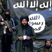 Ein Screenshot eines IS-Videos vom 27.01.2015. Es soll Hafiz Said Khan zeigen, den Anführer der IS-Gruppe in Pakistan und Afghanistan. Ein Screenshot eines IS-Videos vom 27.01.2015. Es soll Hafiz Said Khan zeigen, den Anführer der IS-Gruppe in Pakistan und Afghanistan.