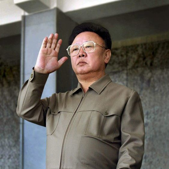 Ex-Leibwächter packt aus: So ticken Nordkoreas Diktatoren Ex-Leibwächter packt aus: So ticken Nordkoreas Diktatoren (Foto)