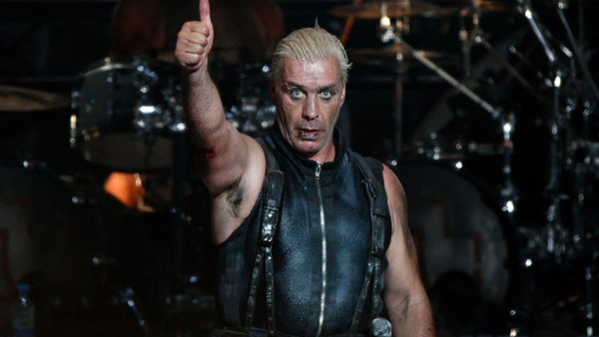 Rammstein Tour 2016 Die Rocker Live In Berlin Sehen Tickets Und Tourdaten News De