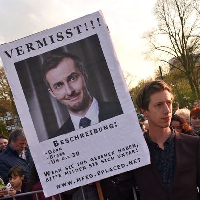 Erste Reaktionen zur Entscheidung der Regierung Erste Reaktionen zur Entscheidung der Regierung (Foto)