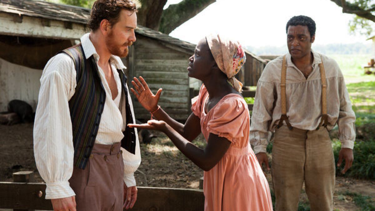 Darsteller des Verbrechens: ichael Fassbender (l-r), Lupita Nyong'o und Chiwetel Ejiofor in einer Szene aus "12 Years a Slave". (Foto)