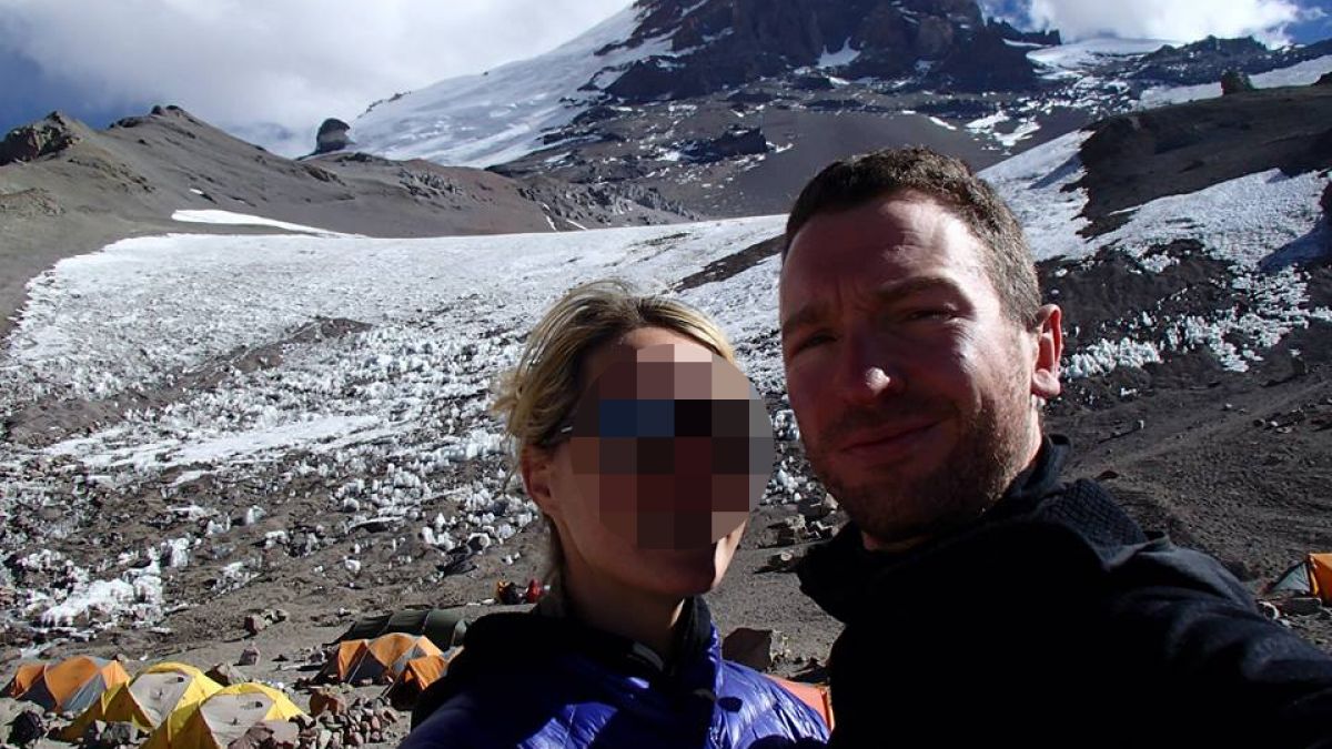 Marisa Elizabeth Strydom und ihr Mann Robert Gropel waren leidenschaftliche Bergsteiger. Nun ist die 34-Jährige bei der Besteigung des Mount Everests an der Höhenkrankheit gestorben. (Foto)
