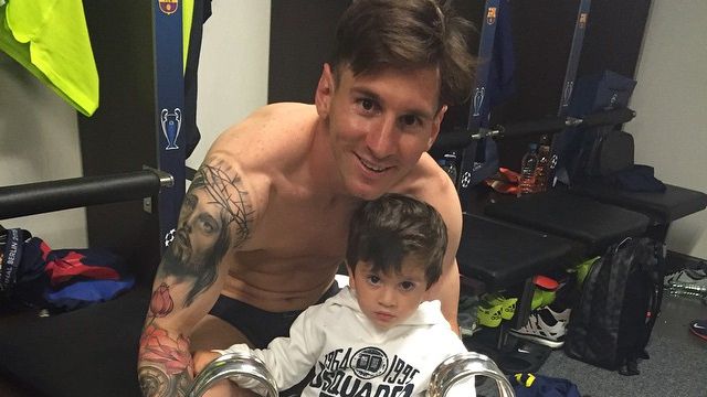 Auch Rekordschütze Lionel "Leo" Messi zeigt gern seinen Nanchwuchs bei Instagram. (Foto)