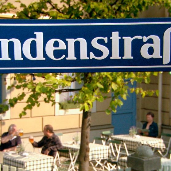 So sehen Sie die aktuelle Folge der "Lindenstraße" als Wiederholung! So sehen Sie die aktuelle Folge der "Lindenstraße" als Wiederholung! (Foto)