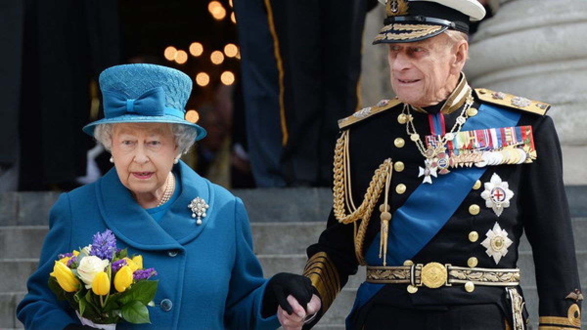 Zu seinem 95. Geburtstag zeigt sich Prinz Philip an der Seite seiner Frau noch sehr rüstig. (Foto)