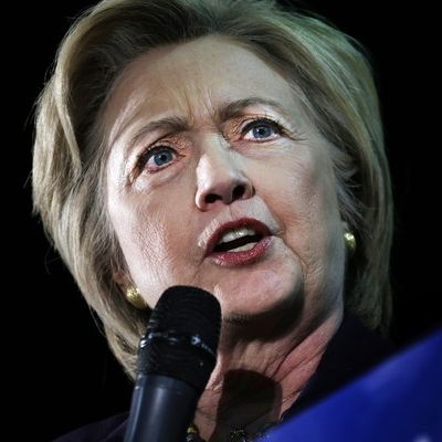 Zwischen FBI-Erpressung und Assanges Wikileaks-Enthüllungen Zwischen FBI-Erpressung und Assanges Wikileaks-Enthüllungen (Foto)
