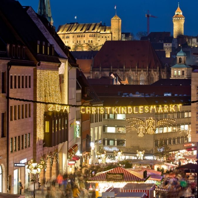 Weihnachtsmarkt-Eröffnung! Alle Termine und Öffnungszeiten finden Sie hier Weihnachtsmarkt-Eröffnung! Alle Termine und Öffnungszeiten finden Sie hier (Foto)