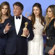 Sylvester Stallone mit seinen Töchtern Scarlet, Sistine und Sophia.