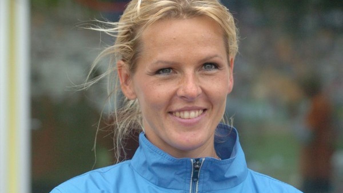 Susen Tiedtke galt in den 1990ern als "Miss Leichtathletik" - heute ist die Ex-Weitspringerin als Heilpraktikerin erfolgreich. (Foto)