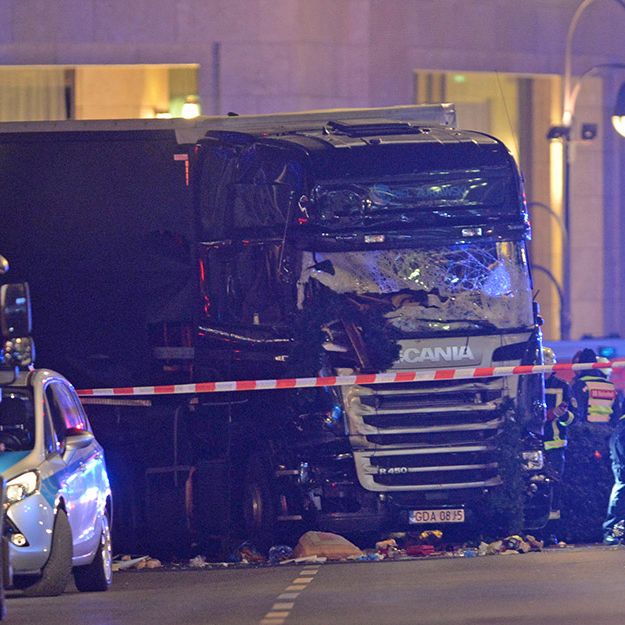 Islamischer Staat bekennt sich! Terror-Verdächtiger unschuldig Islamischer Staat bekennt sich! Terror-Verdächtiger unschuldig (Foto)