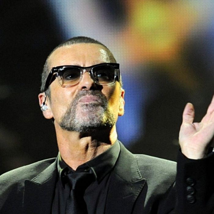 Ex-Lover packt aus! Starb der Popstar an Sex-Drogen? Ex-Lover packt aus! Starb der Popstar an Sex-Drogen? (Foto)